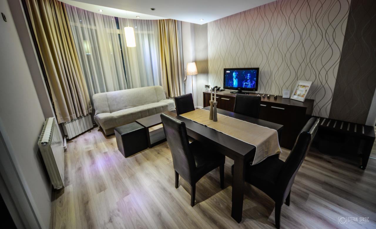 Garni Hotel 018 In Ni Extérieur photo
